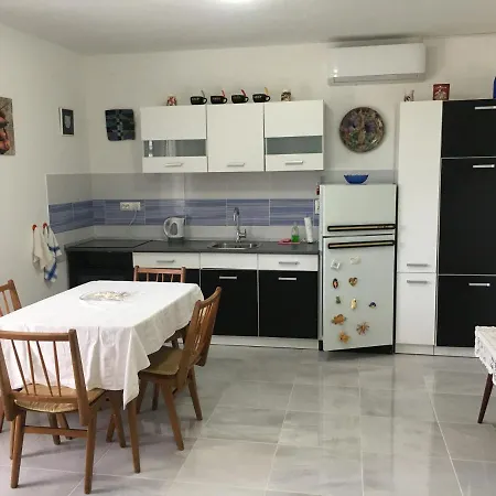 Apartment Zuzi Otok Hrvatska *